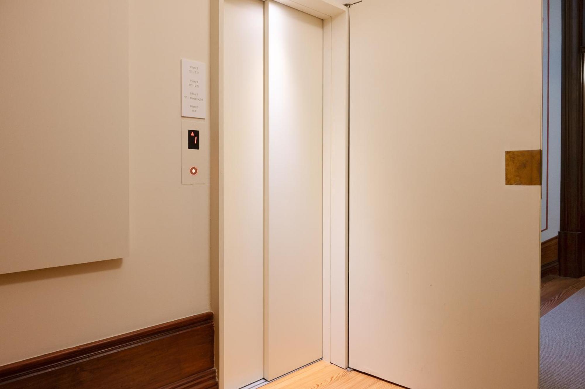 Casa Do Arquiteto Townhouse - Adults Only Hotel Porto Luaran gambar